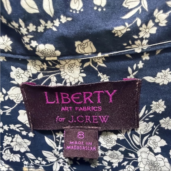 J. Crew Liberty Fabrics Navy and White Floral Women’s Longsleeve Button Up Shirt - Picture 3 of 10